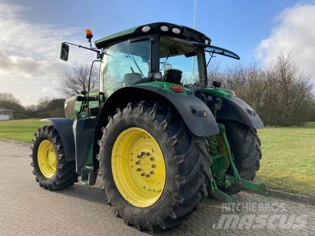 John Deere 6190R トラクター