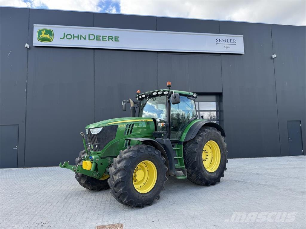 John Deere 6210R トラクター
