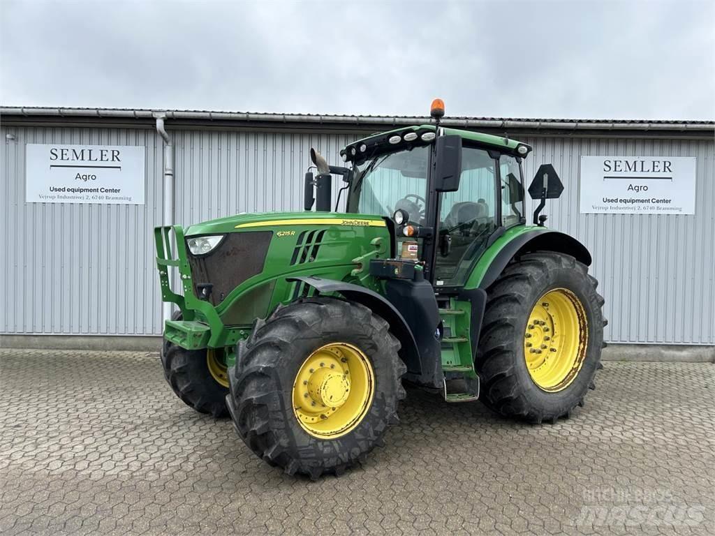 John Deere 6215R トラクター