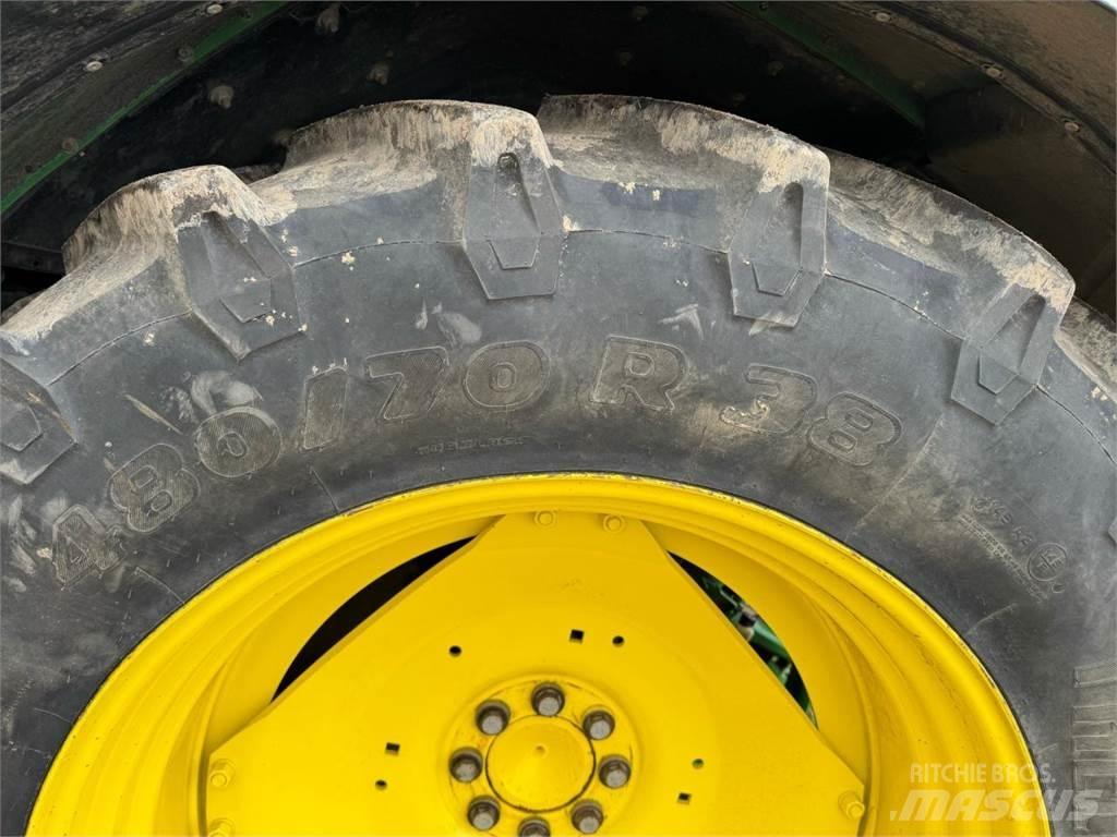 John Deere 6330 トラクター