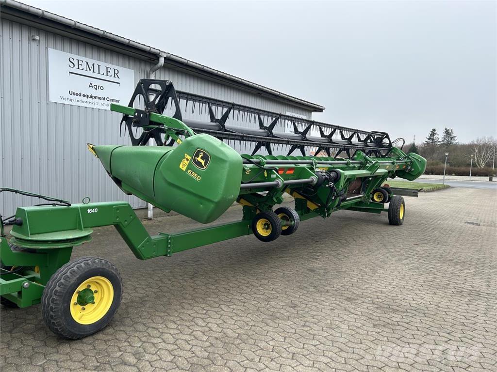 John Deere 635D コンバイン・ハーベスター・ヘッド