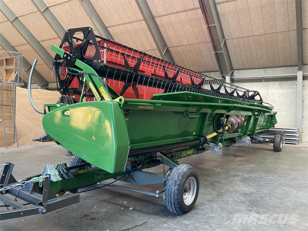 John Deere 635R コンバイン・ハーベスター・ヘッド