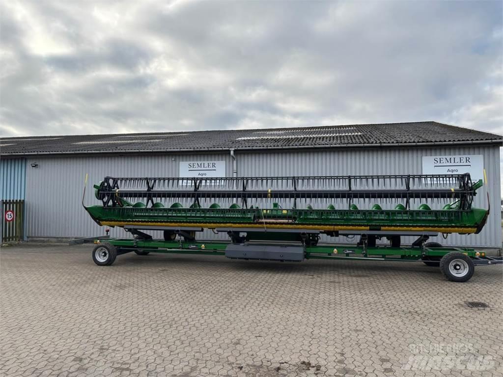 John Deere 735D コンバイン・ハーベスター・ヘッド