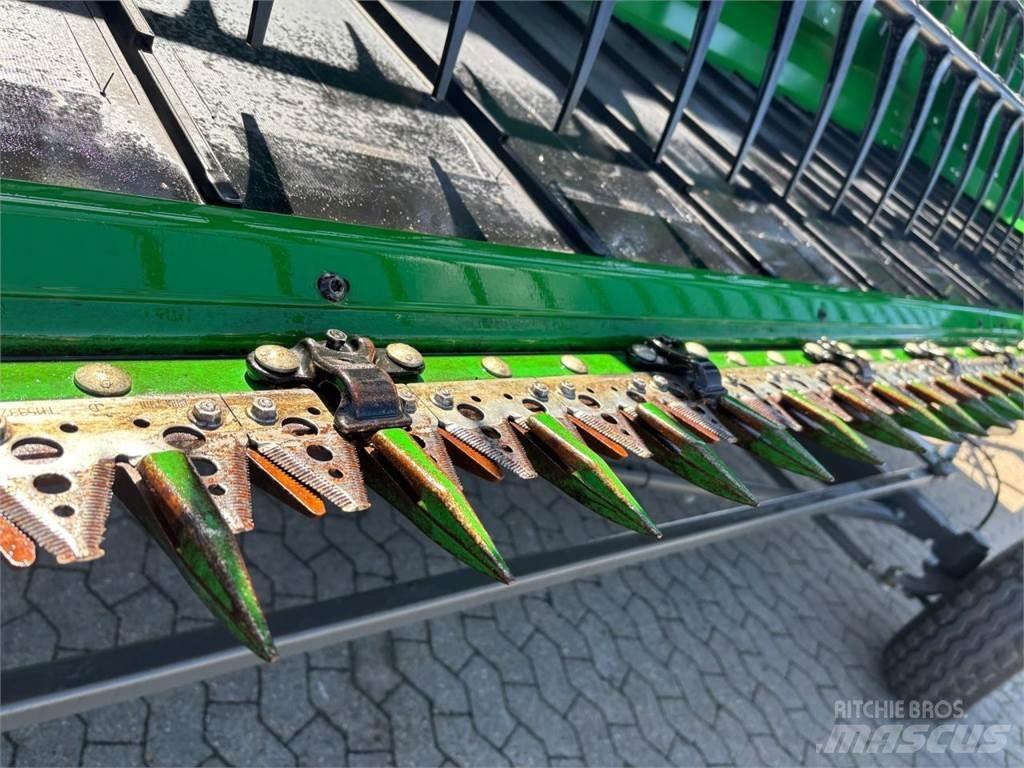 John Deere 735D コンバイン・ハーベスター・ヘッド
