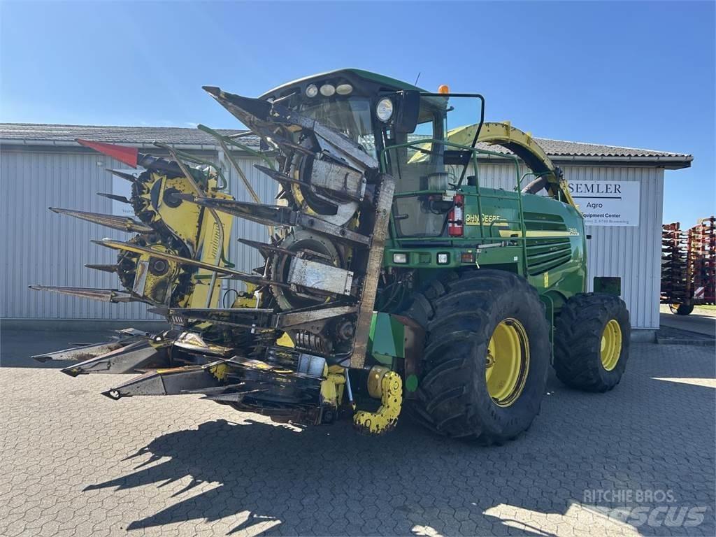John Deere 7400 フォレージハーベスター