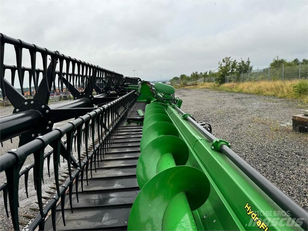 John Deere 740D コンバイン・ハーベスター・ヘッド