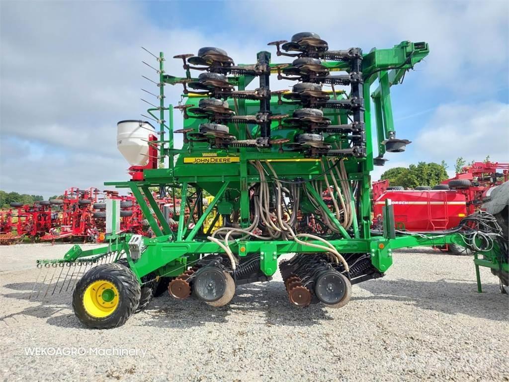 John Deere 750 A ドリル