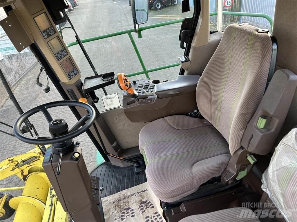 John Deere 7700 フォレージハーベスター