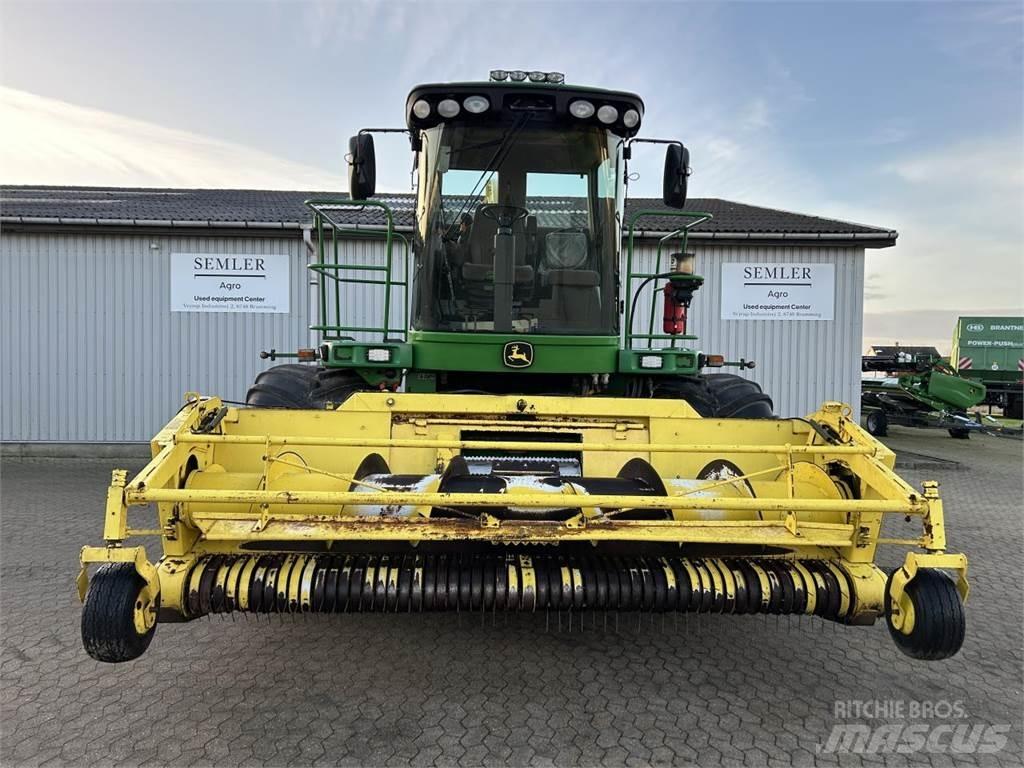 John Deere 7700 フォレージハーベスター