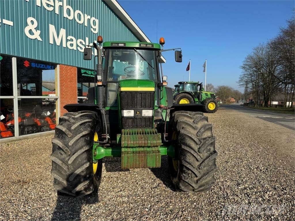 John Deere 7710 トラクター