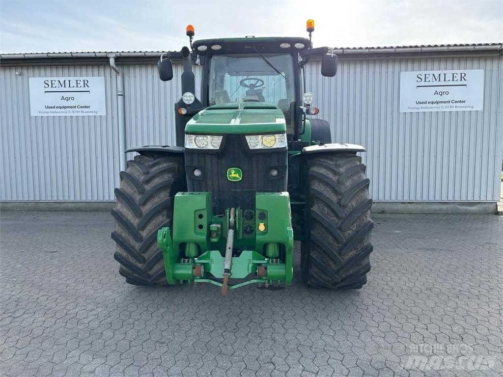 John Deere 8345R トラクター