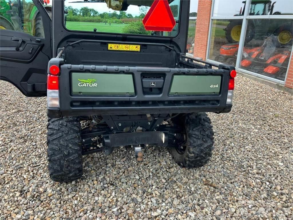 John Deere 865M バギー