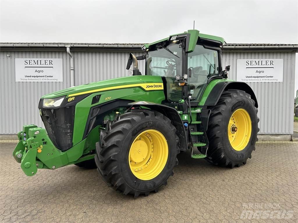 John Deere 8R 370 トラクター
