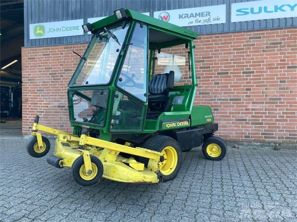 John Deere F935 コンパクトトラクター