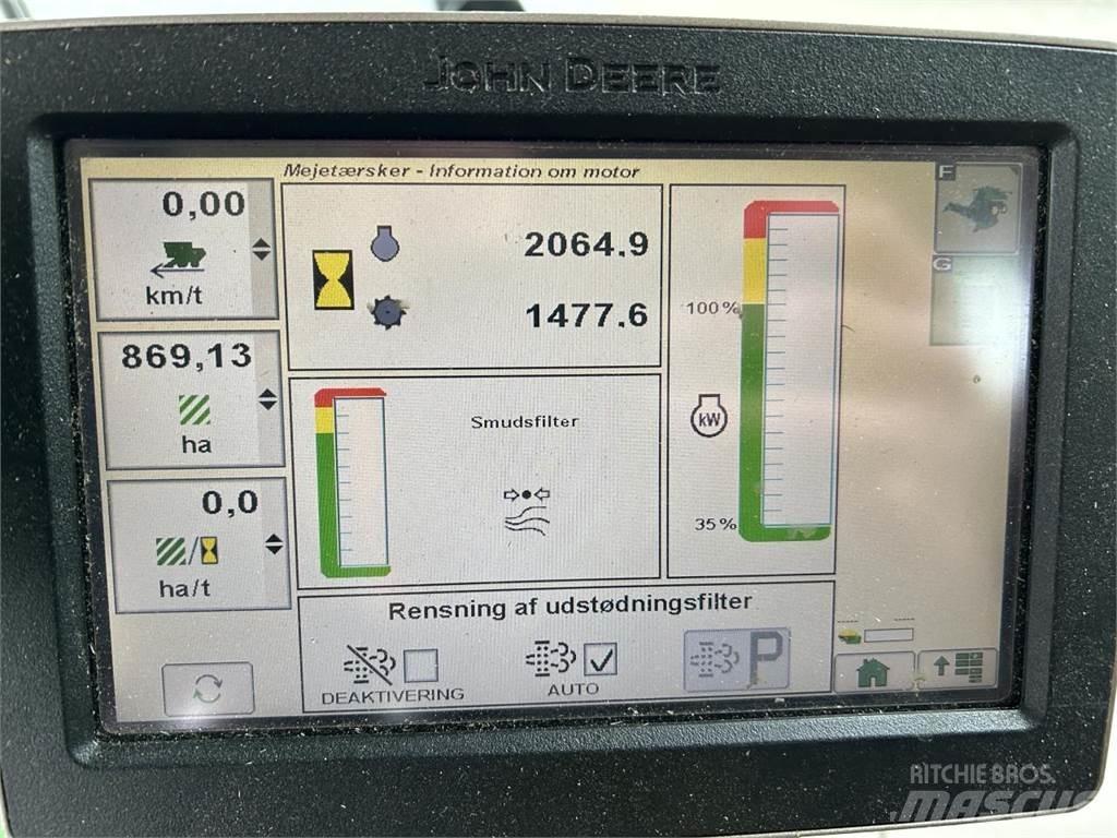 John Deere S690 コンバイン