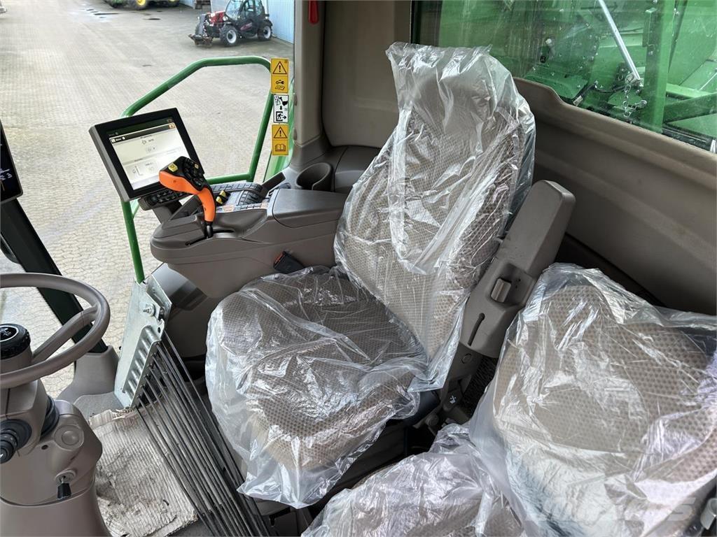 John Deere S785 コンバイン