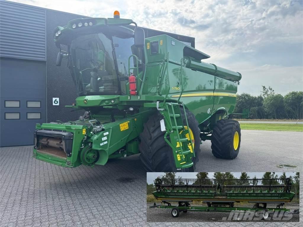 John Deere S790 コンバイン