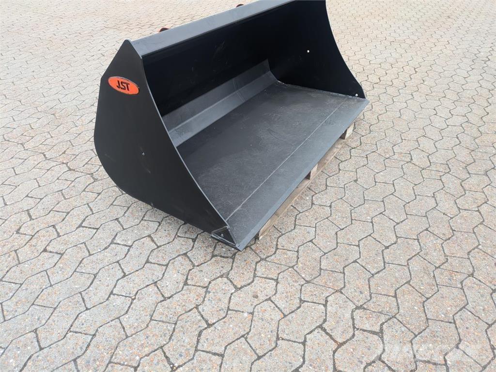 JST M SKOVL その他トラクターアクセサリー・アタッチメント
