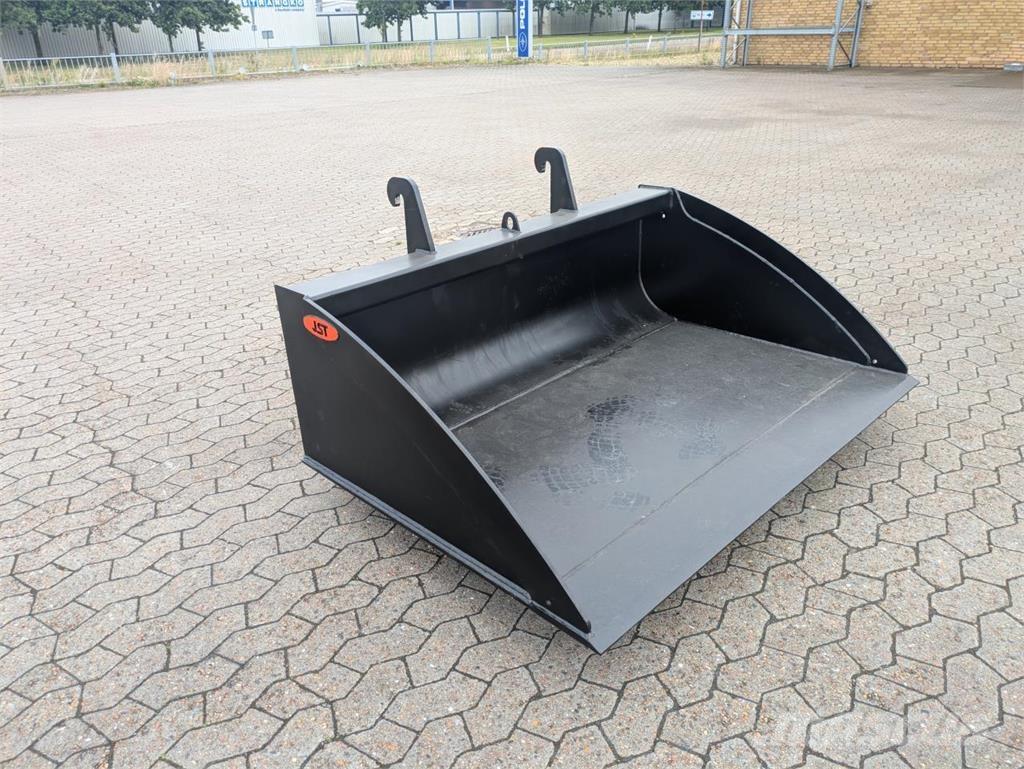 JST M SKOVL バケット