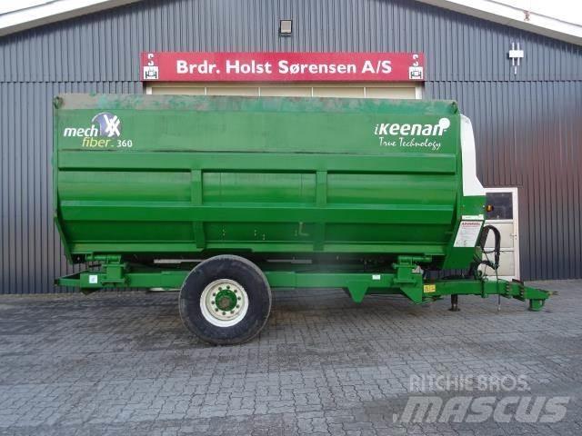 Keenan MF360 飼料トレーラー