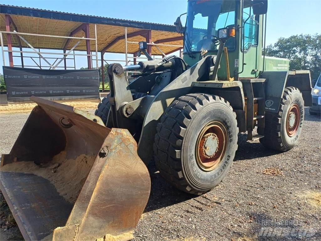 Komatsu WA270 ホイールローダー・タイヤショベル