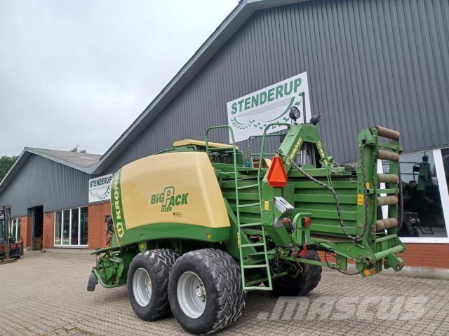 Krone BIG PACK ラッピングマシーン