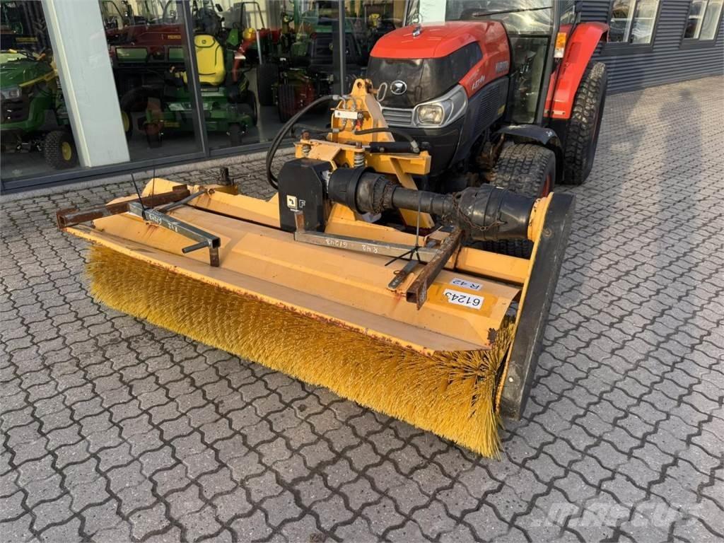 Kubota 5740 コンパクトトラクター