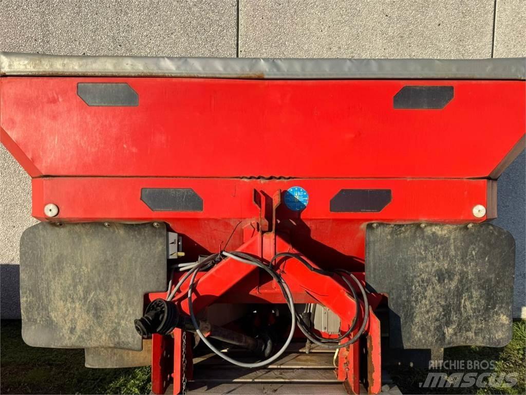 Kuhn AXIS 30.1 W ブームスプレイヤー
