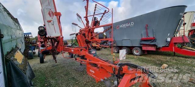 Kuhn GA8020 テッダー・テッダーレーキ