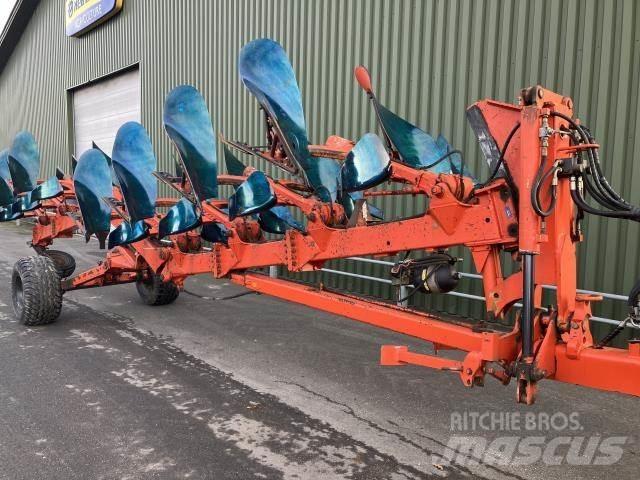 Kuhn VARI MANAGER リバーシブルプラウ