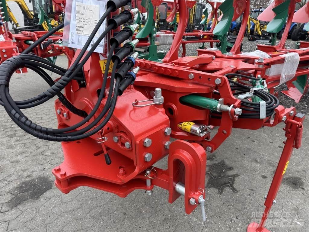 Kverneland 3400S リバーシブルプラウ