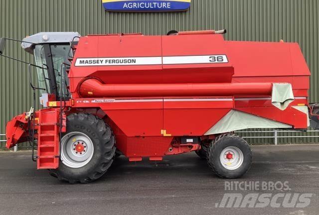 Massey Ferguson 36 コンバイン
