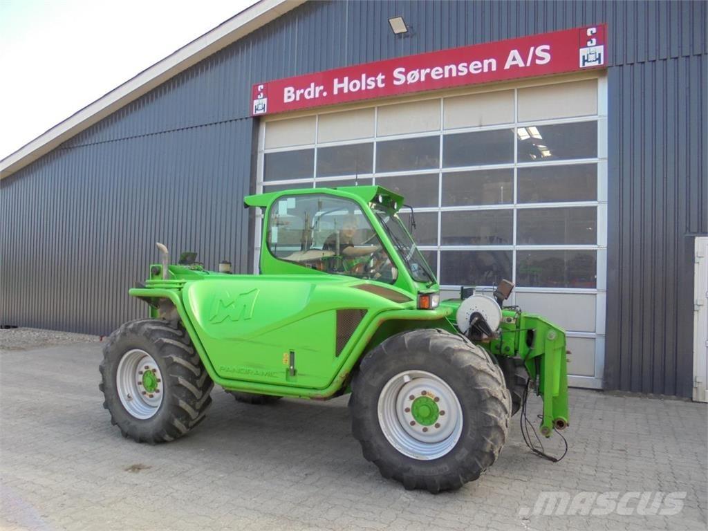 Merlo P40.7 テレスコーピックハンドラー