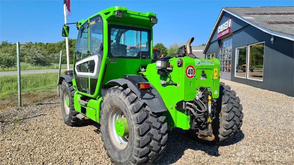 Merlo TF45.11T テレスコーピックハンドラー