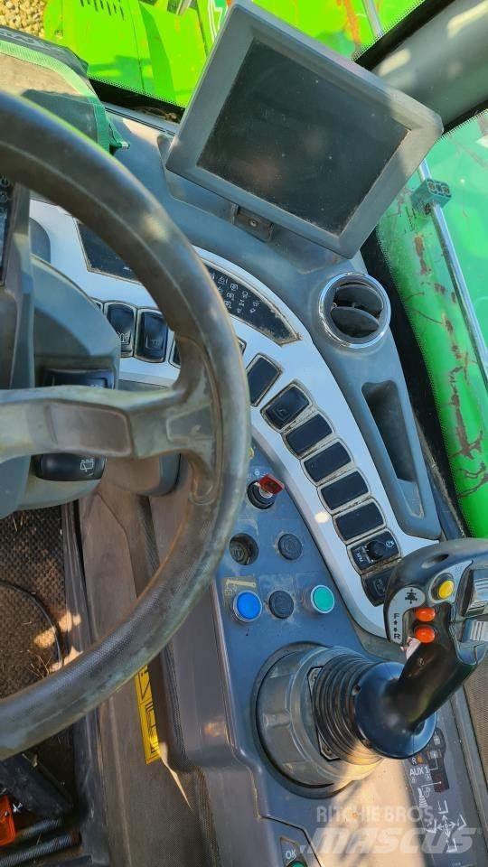 Merlo TF45.11T テレスコーピックハンドラー