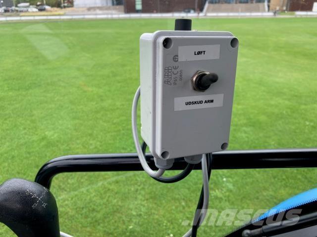  MODEL V グランド整備機械-その他