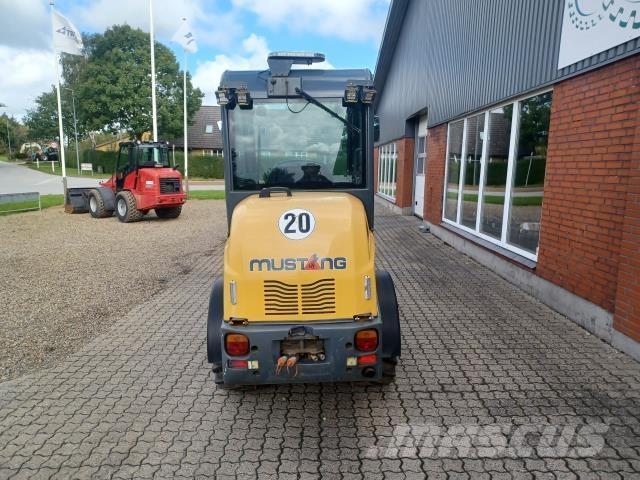 Mustang AL506 ミニローダー