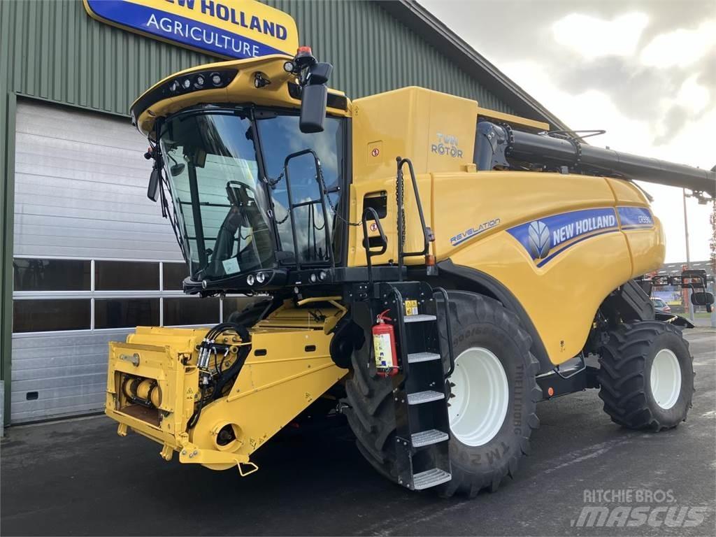 New Holland CR9.90 コンバイン