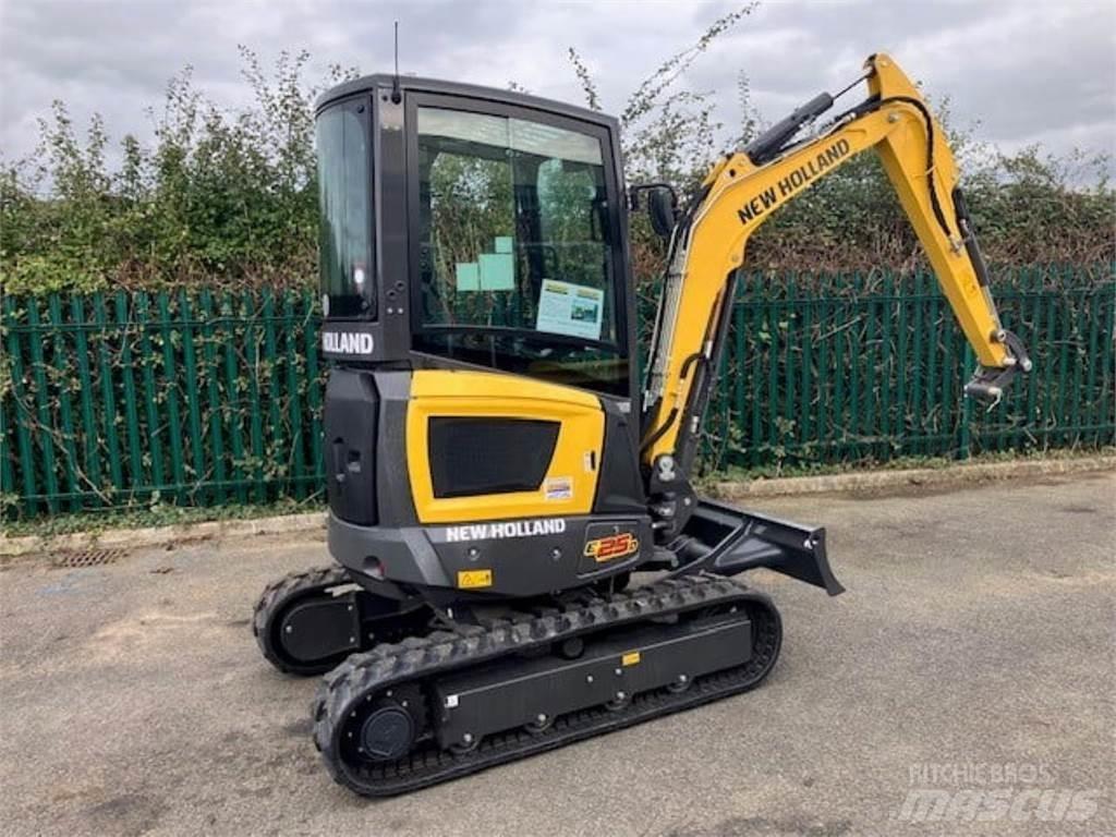 New Holland E25D ミニ油圧ショベル 7t以下（ミニユンボ・ミニディガー）