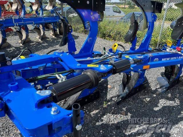 New Holland PHVH4 リバーシブルプラウ