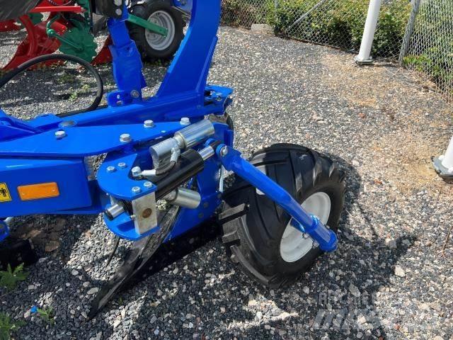 New Holland PMH4 リバーシブルプラウ