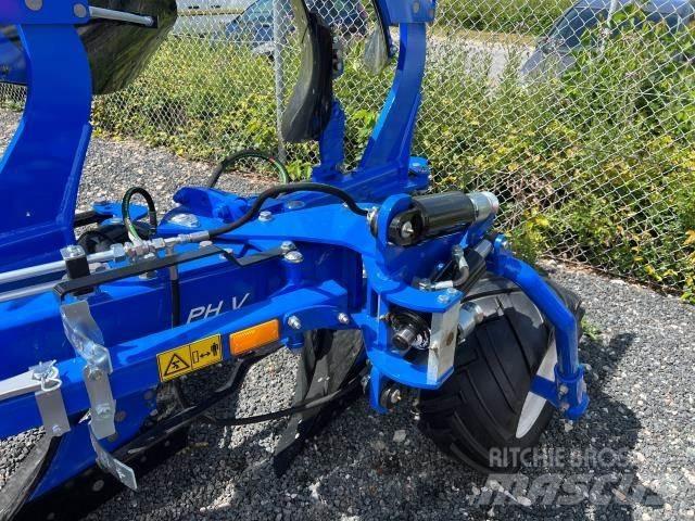 New Holland PMH4 リバーシブルプラウ
