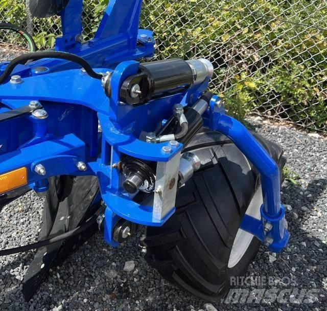 New Holland PMVH4 リバーシブルプラウ