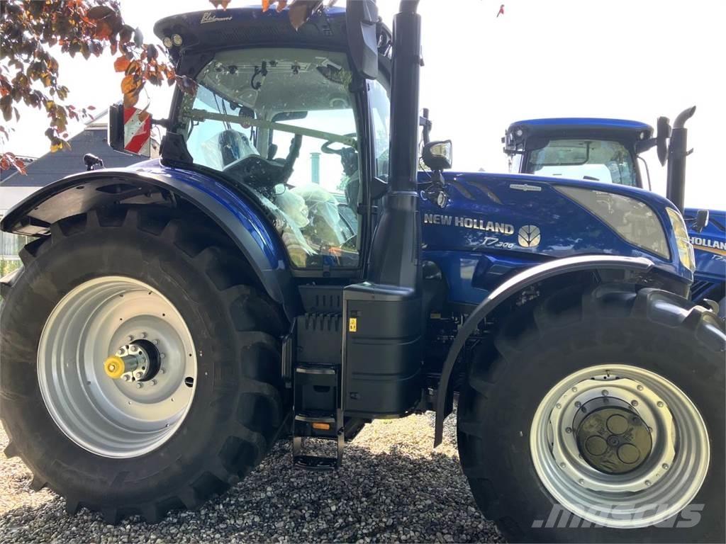 New Holland T7.300 トラクター