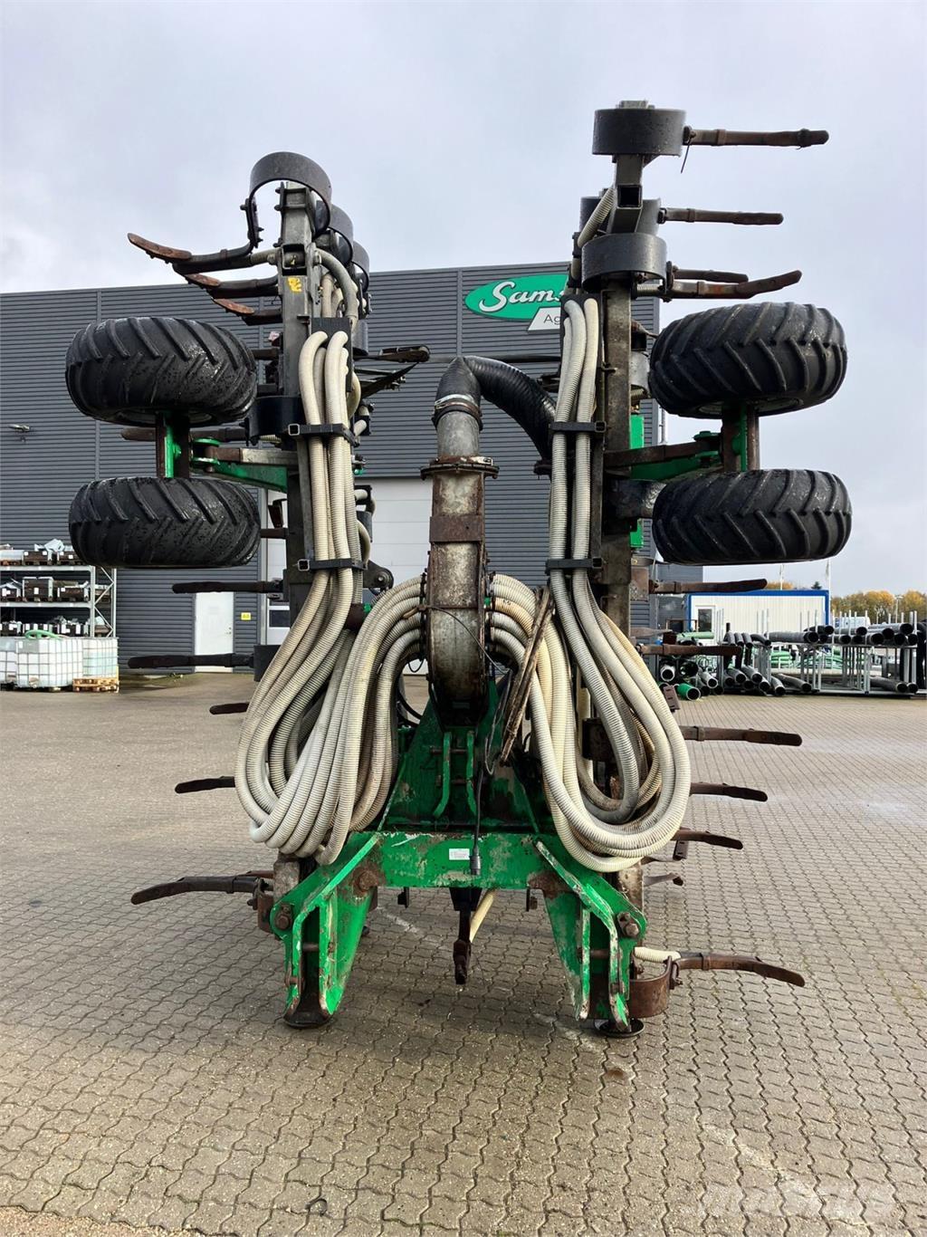 Samson CMX 8,6 ブームスプレイヤー