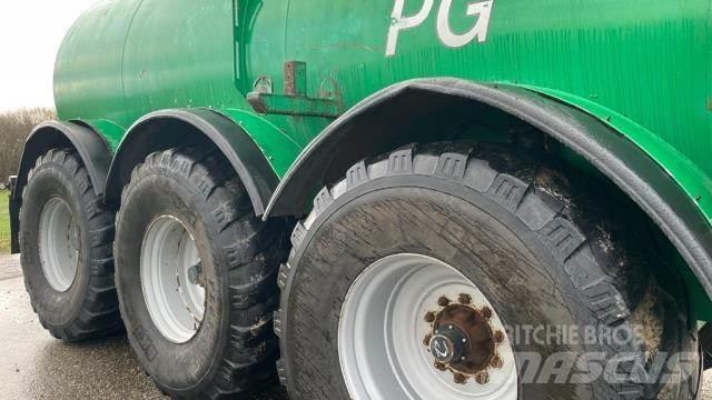Samson PG 25 スラリータンカー