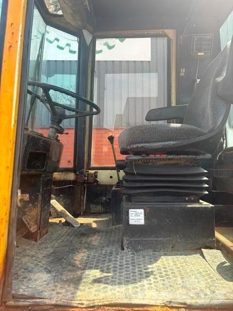 Schaeff SKL861 ホイールローダー・タイヤショベル