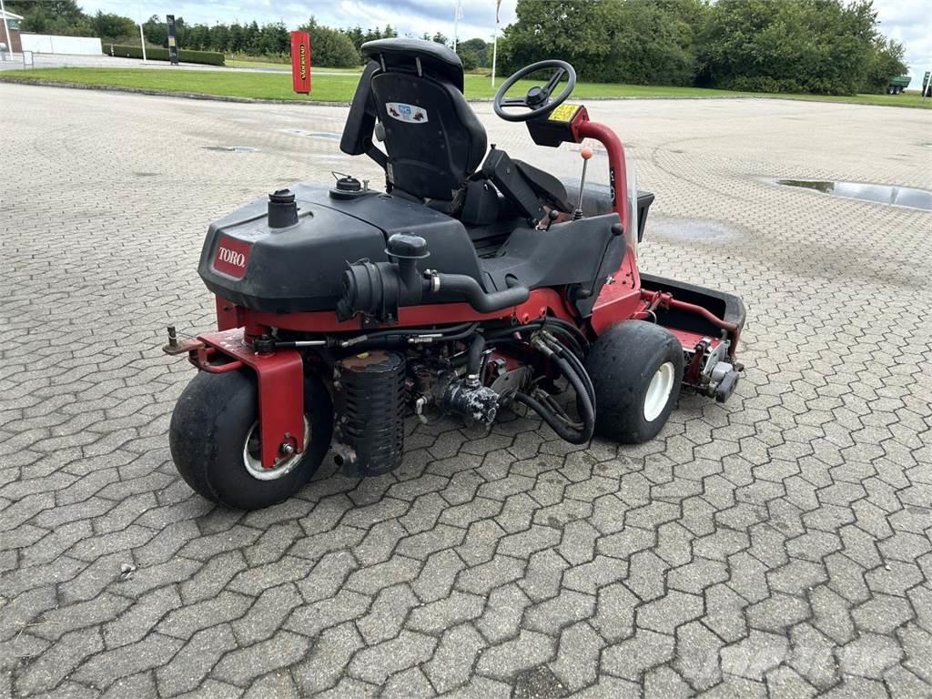 Toro GM3250 グリーンモア/芝刈り機