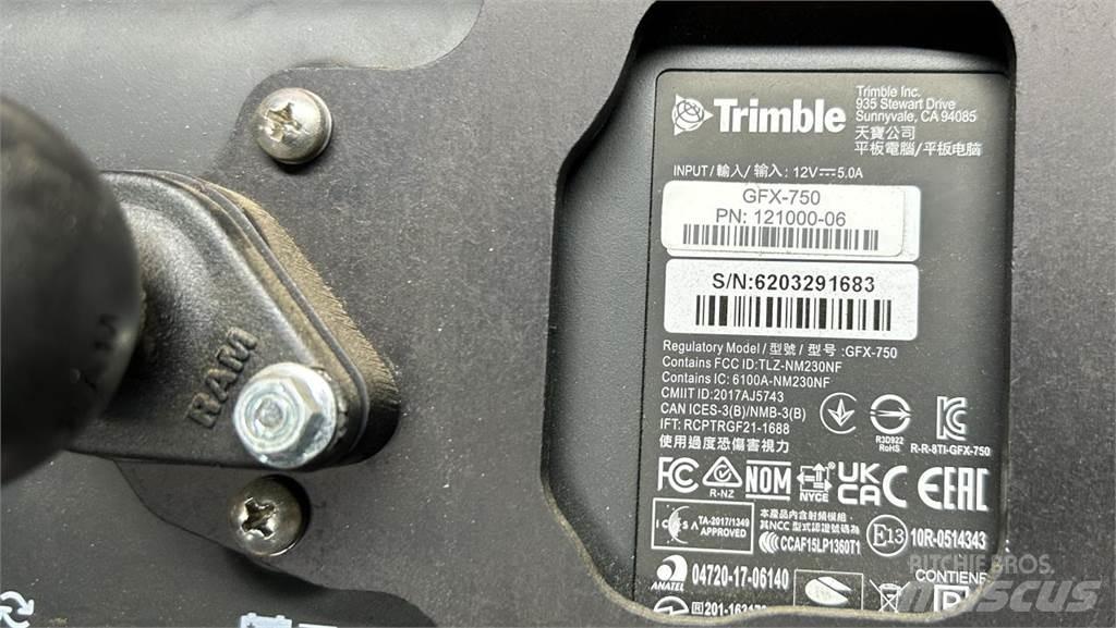 Trimble GFX-750 GPS