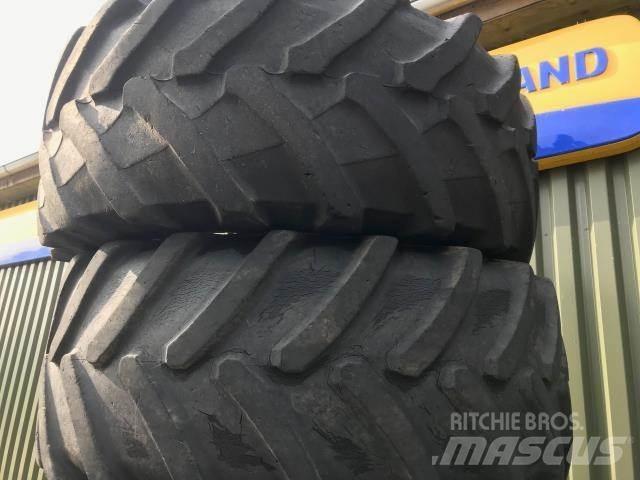  UM 540/65X28 タイヤ、ホイル、リム